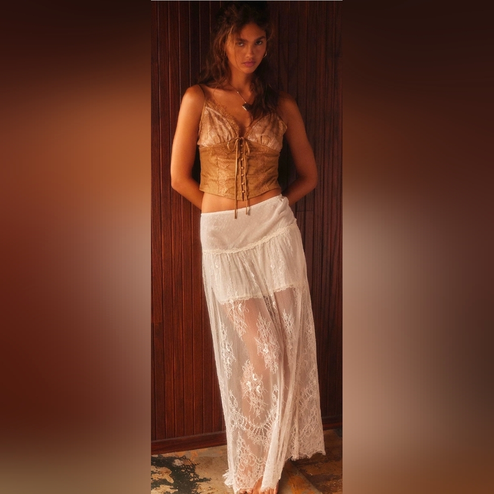 Free People See Me Now Lace Trim Cami - Picture 2 of 6